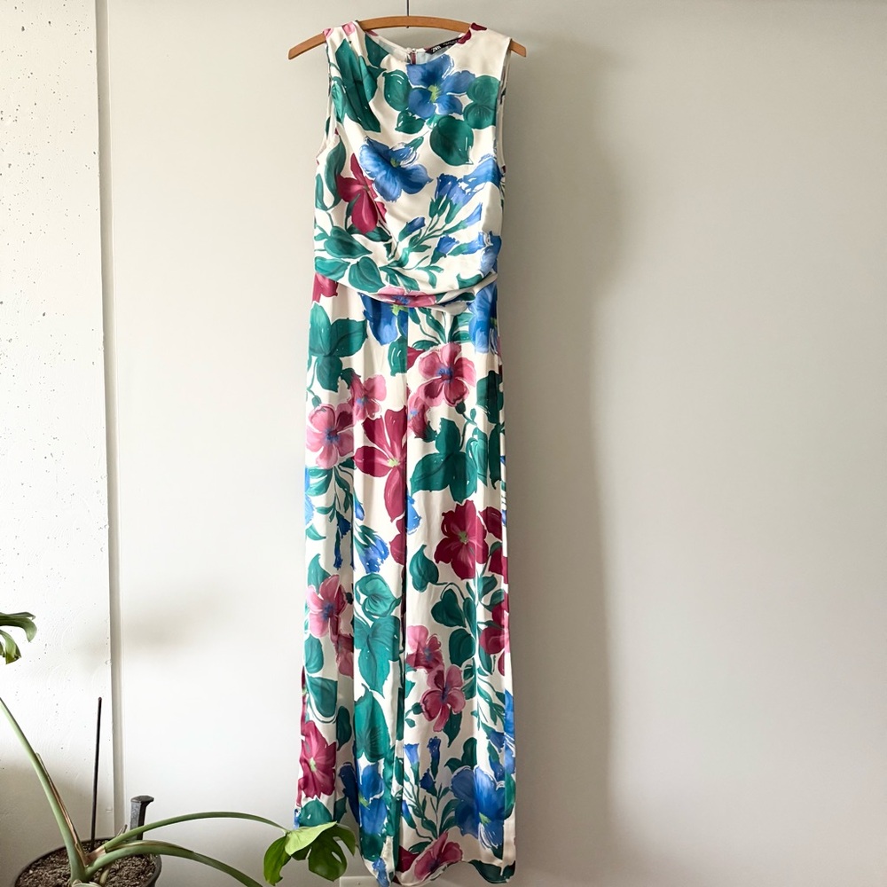 ZARA Sleeveless Floral Print Silky Jumpsuit S
